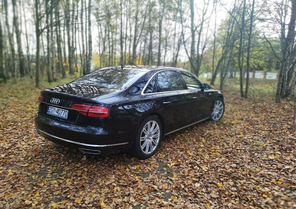 Audi A8 cena 99000 przebieg: 352000, rok produkcji 2014 z Gryfice małe 667